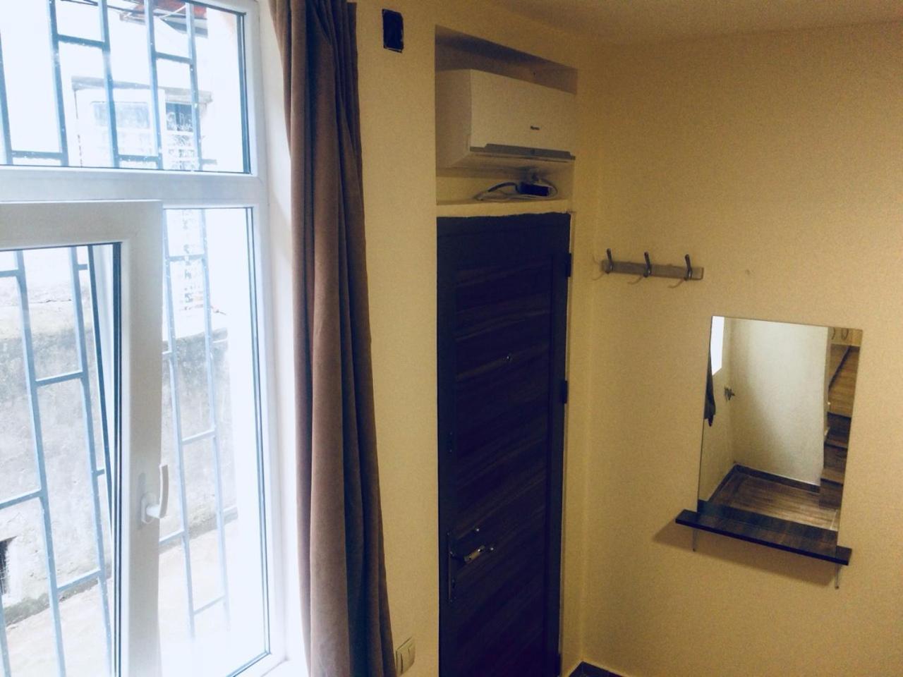 Apartment Gorgasali_57 바투미 외부 사진
